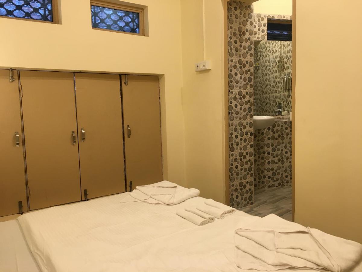 Hotel Yogi Soul Varanasi Exterior foto