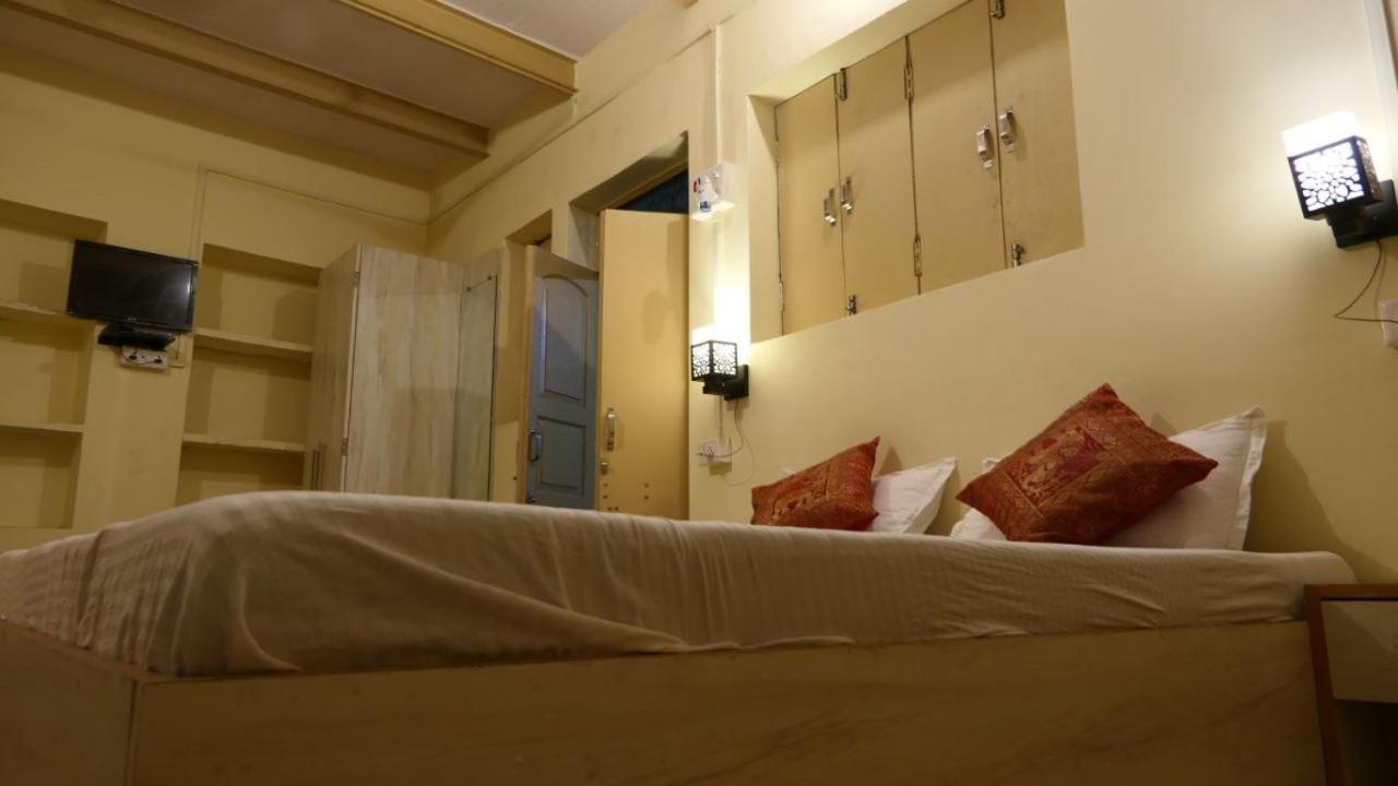 Hotel Yogi Soul Varanasi Exterior foto