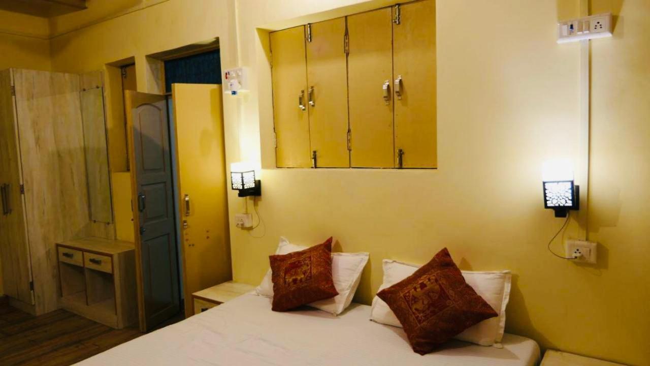 Hotel Yogi Soul Varanasi Exterior foto