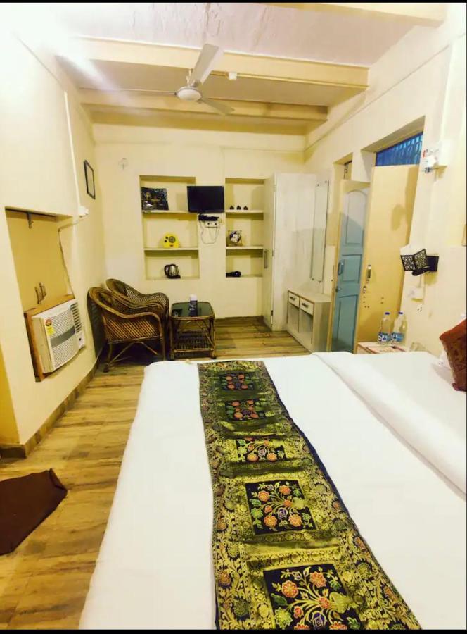 Hotel Yogi Soul Varanasi Exterior foto